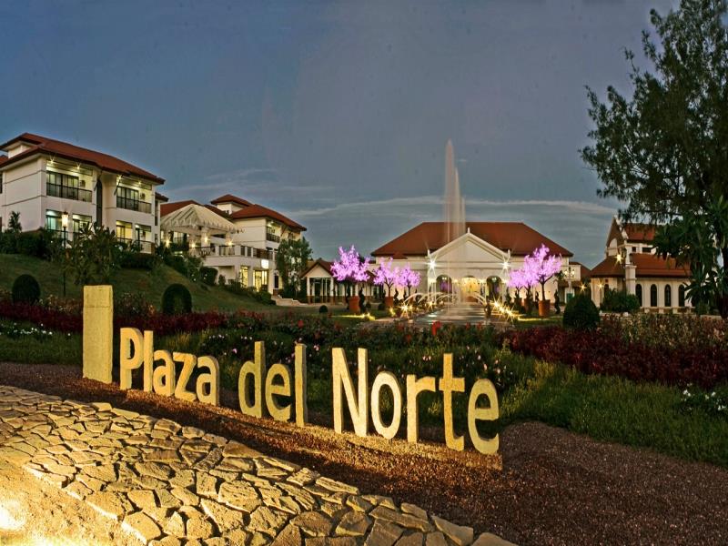 Plaza Del Norte Hotel and Convention Center